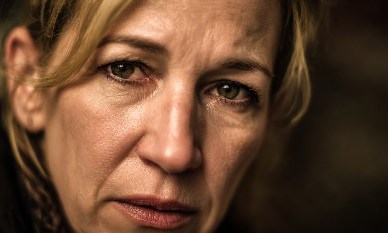 Tego ranka przypadkowo odpowiedziałam na telefon, który przyszedł na telefon mojego męża. Po drugiej stronie rozległ się kobiecy głos – spokojny, pewny siebie, i wcale się nie zdziwił, słysząc mnie