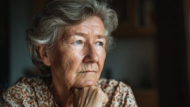 Po kolacji synowa powiedziała: „Nie zostawiajcie dzieci z babcią”. A potem po prostu wstała i wyszła z pokoju Po kolacji synowa powiedziała: „Nie zostawiajcie dzieci z babcią”. A potem po prostu wstała i wyszła z pokoju