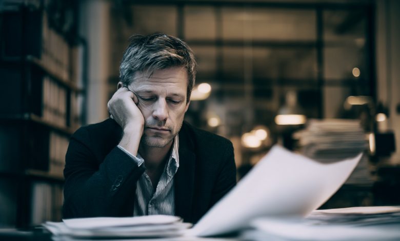 Zawsze myślałem, że przyjaciel to ktoś, kto nigdy nie zdradzi. Dopóki pewnego dnia nie otworzyłem drzwi swojego biura i nie zrozumiałem, jak bardzo się myliłem… Zawsze myślałem, że przyjaciel to ktoś, kto nigdy nie zdradzi. Dopóki pewnego dnia nie otworzyłem drzwi swojego biura i nie zrozumiałem, jak bardzo się myliłem…