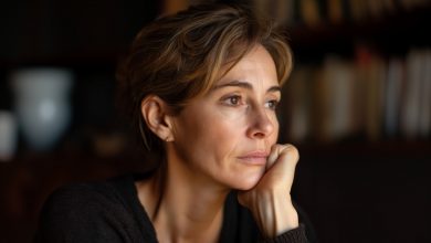 Mój syn powiedział, że na szkolną uroczystość zamiast mnie pójdzie jego macocha. Ale wieczorem usłyszałam w słuchawce, jak płakał… Mój syn powiedział, że na szkolną uroczystość zamiast mnie pójdzie jego macocha. Ale wieczorem usłyszałam w słuchawce, jak płakał…