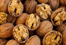 Co tak naprawdę dzieje się z organizmem, gdy jesz orzechy włoskie