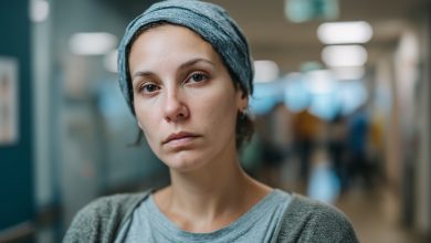 Mąż wyrzucił mnie z domu po powrocie z chemioterapii, gdy zastałam go z kochanką, a po 24 godzinach klęczał, błagając, bym wróciła…