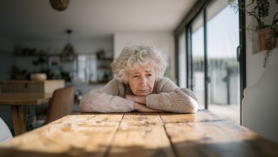 Pracowałam za granicą przez pięć lat, aby kupić dom dla mamy. Ale kiedy wróciłam, spotkanie z mamą nie było takie, jak sobie wyobrażałam…