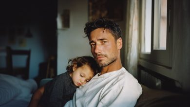 Moja żona opuściła mnie z naszą głuchą noworodzoną córeczką — a po 20 latach wróciła z jednym okrutnym żądaniem…