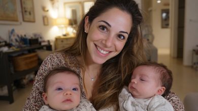 Zatrudniłam uroczą nianię-emerytkę dla moich bliźniaków — a nocą kamera pokazała mi, kim naprawdę jest