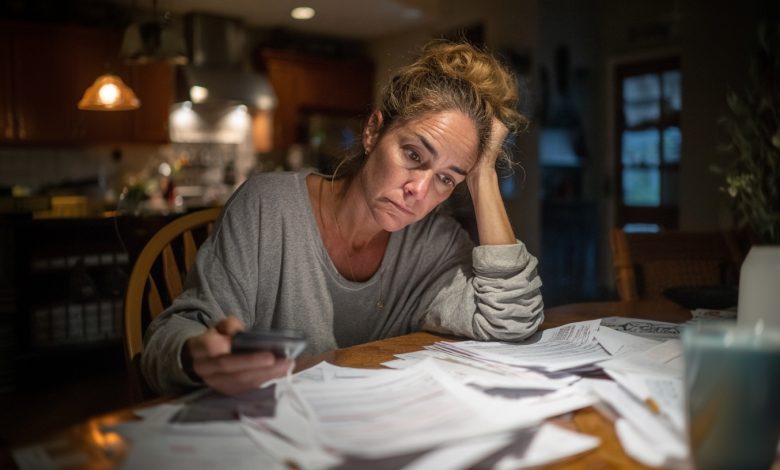 Mąż wygrał moje dziedzictwo w trakcie rozwodu — ale śmiałam się, bo właśnie tego chciałam