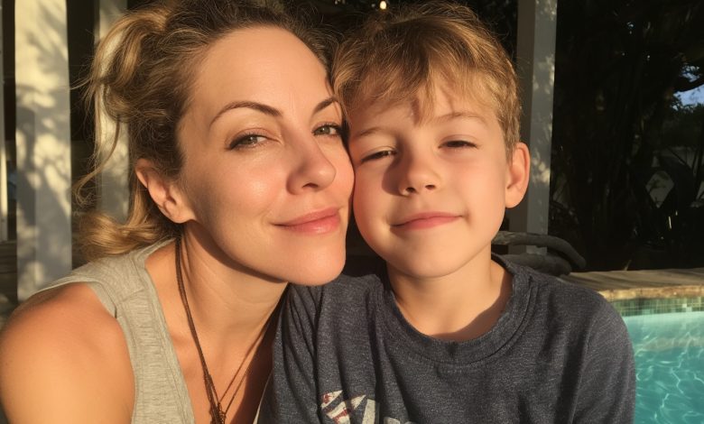 Ojciec wykreślił mnie ze swojego życia z powodu przybranego syna, który «nie był naprawdę mój», a cztery lata później rozpłakał się, gdy mój syn rozmawiał z nim w sklepie…