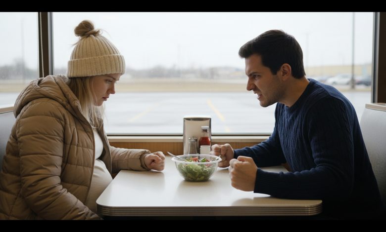 Ojciec moich bliźniaków wyśmiewał mnie za sałatkę za 5 dolarów — milczałam, ale karma nie milczała Ojciec moich bliźniaków wyśmiewał mnie za sałatkę za 5 dolarów — milczałam, ale karma nie milczała