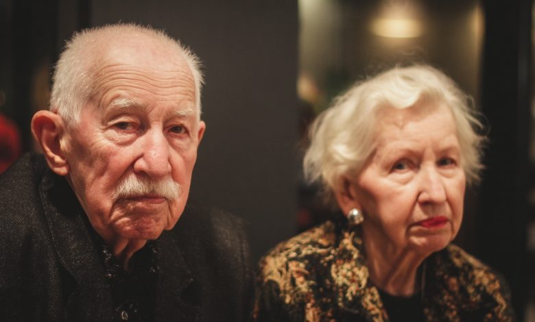 Przez 39 lat mój mąż trzymał jedną szafę zamkniętą na klucz. Po jego śmierci otworzyłam ją — i żałowałam tego Przez 39 lat mój mąż trzymał jedną szafę zamkniętą na klucz. Po jego śmierci otworzyłam ją — i żałowałam tego