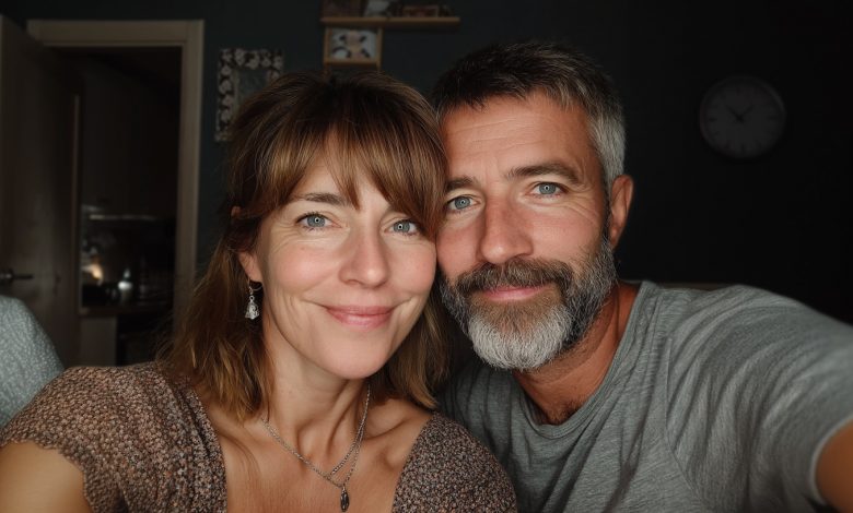 Przez trzy tygodnie mąż we śnie wołał obce imię — i wtedy wykonałam telefon, którego się nie spodziewał Przez trzy tygodnie mąż we śnie wołał obce imię — i wtedy wykonałam telefon, którego się nie spodziewał