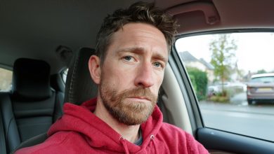 Wyszła ze wszystkim — miesiąc później zadzwoniła, błagając o uratowanie domu, który zabrała