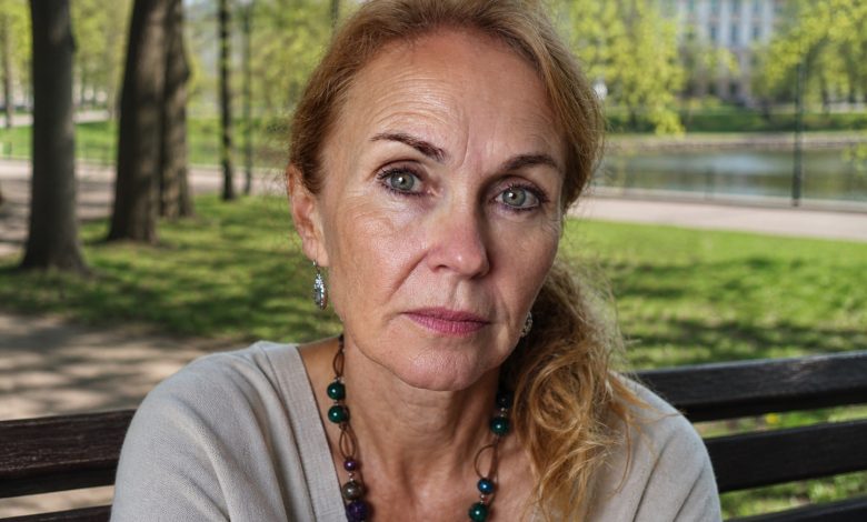 Po śmierci mojej matki dowiedziałam się, że dwa lata wcześniej przepisała mieszkanie na mojego brata. Nikt mi o tym nie powiedział. Mój brat powiedział, że to on się nią opiekował.