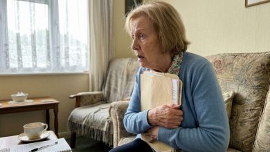 Mój syn obiecał, że się mną zaopiekuje na starość. Po tym jak podpisałam dokumenty, zrozumiałam, że właśnie stałam się bezdomna.