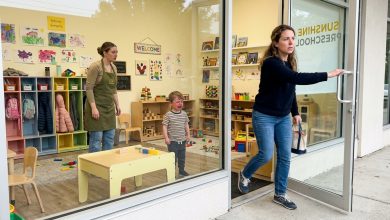 Mój Syn Codziennie Krzyczał rano, Błagając, Aby Nie iść Do Przedszkola — To, Co Zobaczyłem Przez Okno, Sprawiło, Że Otworzyłem Drzwi