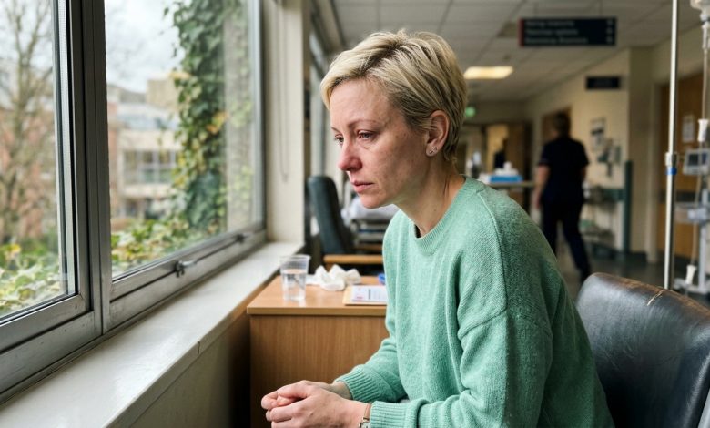 «Przez trzy lata każdego wieczoru zajmowałam się dziećmi mojej siostry — pomagałam, bo mówiła, że „nie daje rady”. Kiedy mój syn trafił do szpitala i poprosiłam ją o pomoc, powiedziała: „Przepraszam, mam manicure, dawno się umówiłam”. Odłożyłam telefon i zrobiłam coś, czego sama się po sobie nie spodziewałam» «Przez trzy lata każdego wieczoru zajmowałam się dziećmi mojej siostry — pomagałam, bo mówiła, że „nie daje rady”. Kiedy mój syn trafił do szpitala i poprosiłam ją o pomoc, powiedziała: „Przepraszam, mam manicure, dawno się umówiłam”. Odłożyłam telefon i zrobiłam coś, czego sama się po sobie nie spodziewałam»