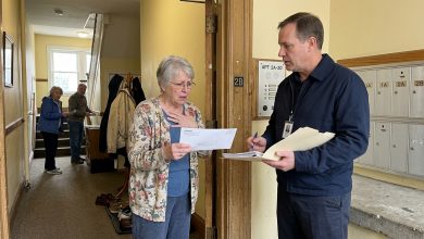 Mój Syn Zarejestrował Swoją Firmę na Mój Adres. Powiedział, że to Tylko Formalność. Dwa Lata Później Firma Zbankrutowała. Teraz Komornik Puka do Moich Drzwi, a Sąsiedzi Myślą, że to Moje Długi.