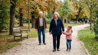 Podczas spaceru z wnuczką usłyszałam, jak ktoś woła moje imię. Odwróciłam się i zobaczyłam twarz sprzed czterdziestu lat.