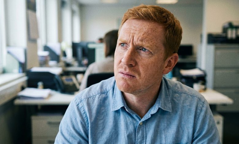 Przypadkiem zobaczyłem wiadomości żony — było tam imię, które znałem, i data, która zmieniła wszystko Przypadkiem zobaczyłem wiadomości żony — było tam imię, które znałem, i data, która zmieniła wszystko