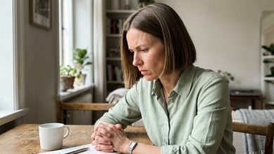 Mój brat pożyczył ode mnie dużą sumę. Po roku mu przypomniałam — urządził awanturę i przez dwa tygodnie nie odbierał telefonów. Potem zadzwoniła mama: „Zawsze doprowadzasz go do ostateczności. Przecież on jest taki nerwowy.” Nerwowy. Nie wytrzymałam i postanowiłam dać im nauczkę….