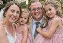 Poślubiłam wdowca z dwiema małymi córkami — a pewnego dnia jedna z nich zapytała mnie: «Chcesz zobaczyć, gdzie mieszka moja mama?» — i zaprowadziła mnie do drzwi prowadzących do piwnicy…