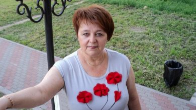 Moja żona wyjechała do koleżanki, kiedy nagle w odwiedziny przyszła teściowa i powiedziała, że musi ze mną poważnie porozmawiać. Jej prośba całkowicie mnie zaskoczyła…