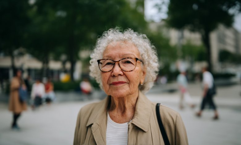 Dzieci złożyły się na moje urodziny. Kiedy otworzyłam kopertę — zrozumiałam, co naprawdę do mnie czują…