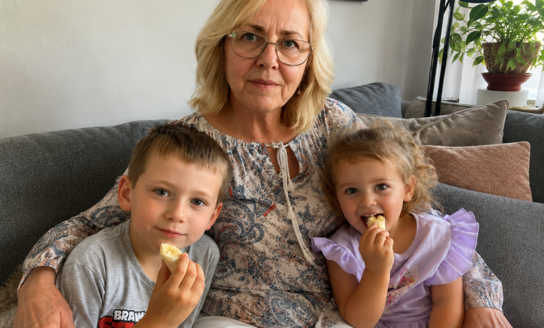 Córka codziennie rano przywoziła do mnie dzieci na siódmą, a odbierała je dopiero po ósmej wieczorem. Opiekowałam się nimi z czułością i milczałam, bo myślałam: trzeba pomagać rodzinie. Ale jednego dnia usłyszałam, jak mówi do koleżanki: „Mama i tak nic nie robi, więc dobrze jej zrobi, że ma jakieś zajęcie.” Długo to znosiłam, ale tym razem nie wytrzymałam i zrobiłam coś, czego sama po sobie nie oczekiwałam…